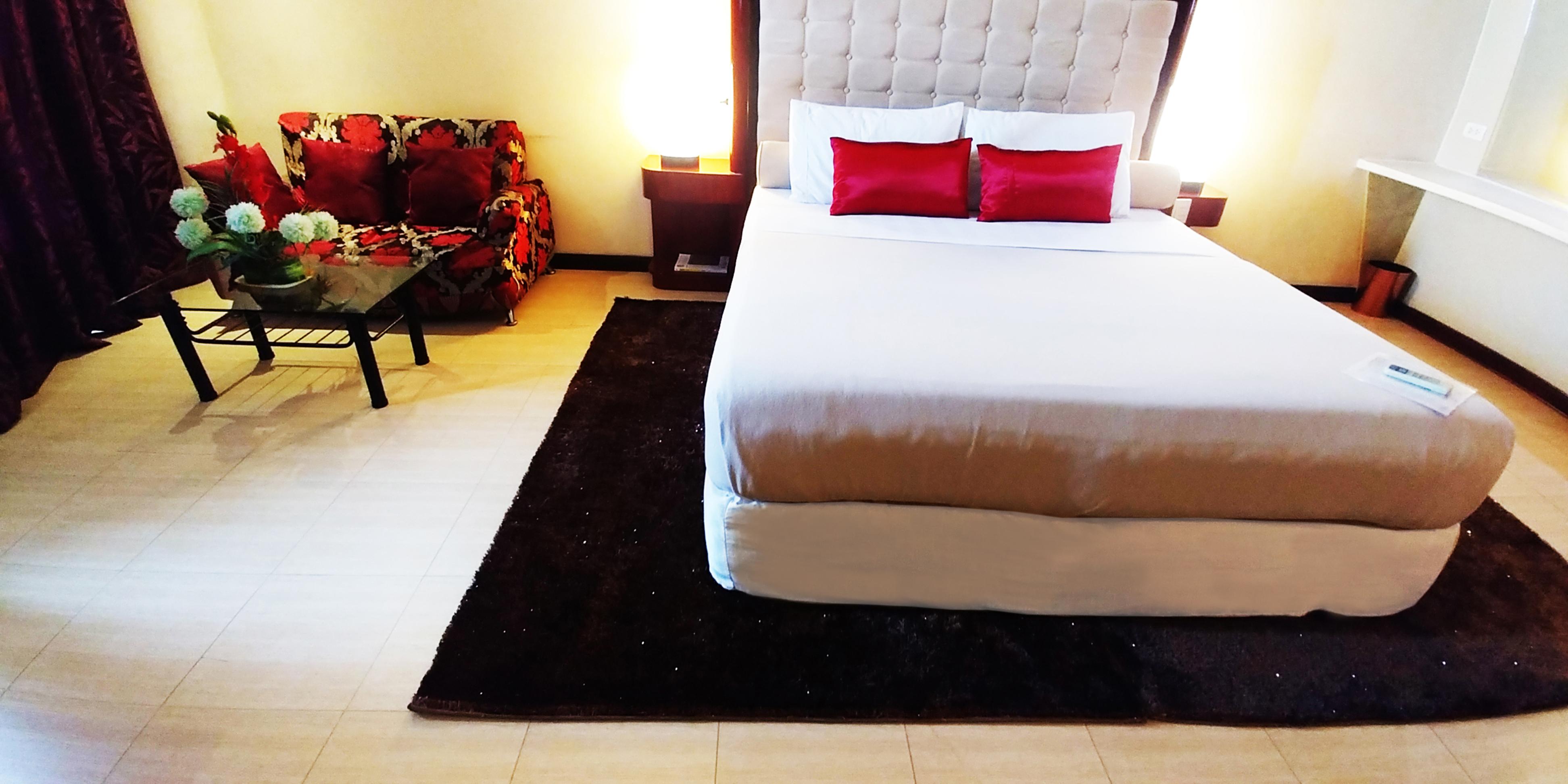 Dulcinea Hotel And Suites Lapu-Lapu City Bagian luar foto