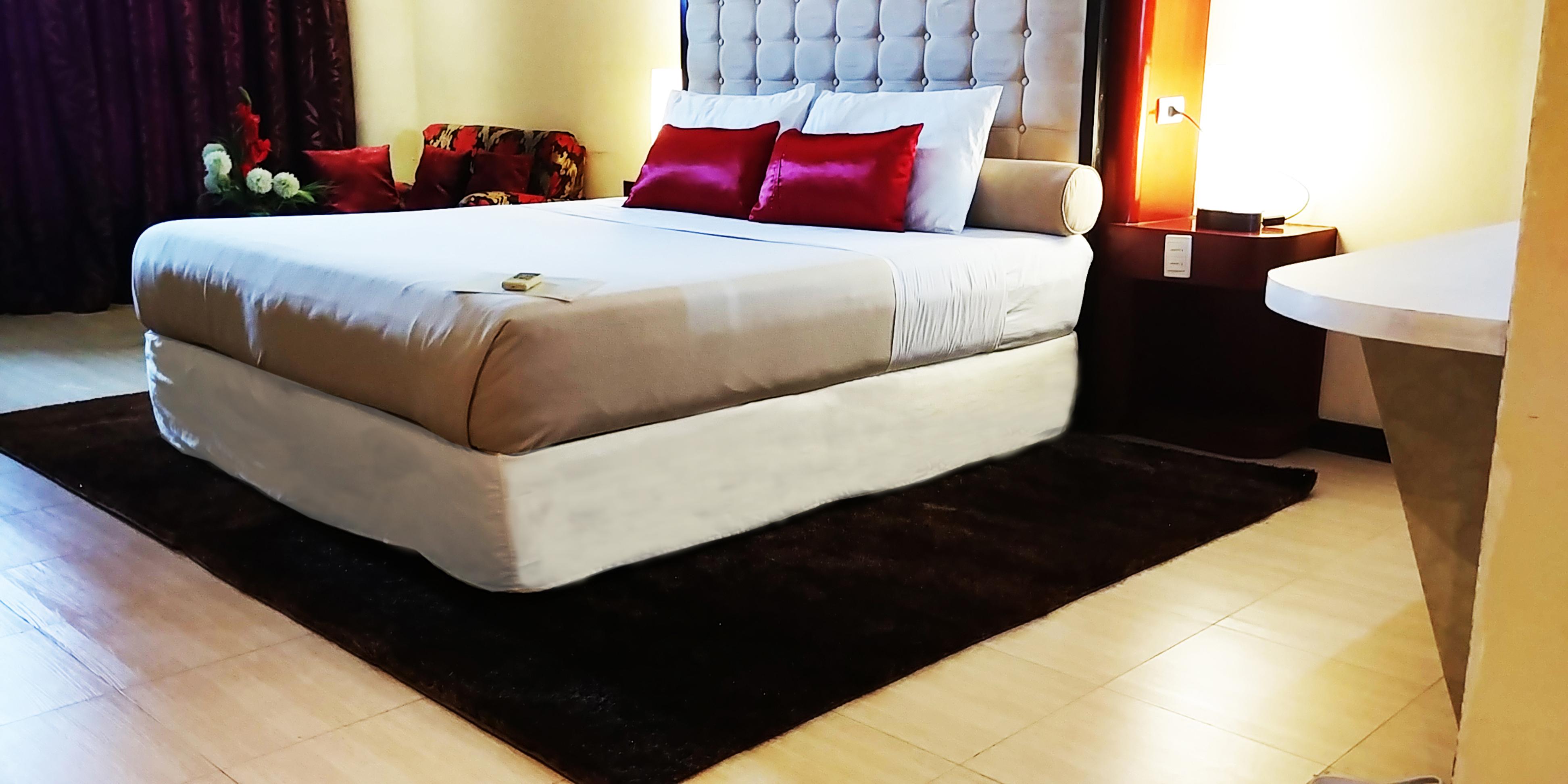 Dulcinea Hotel And Suites Lapu-Lapu City Bagian luar foto