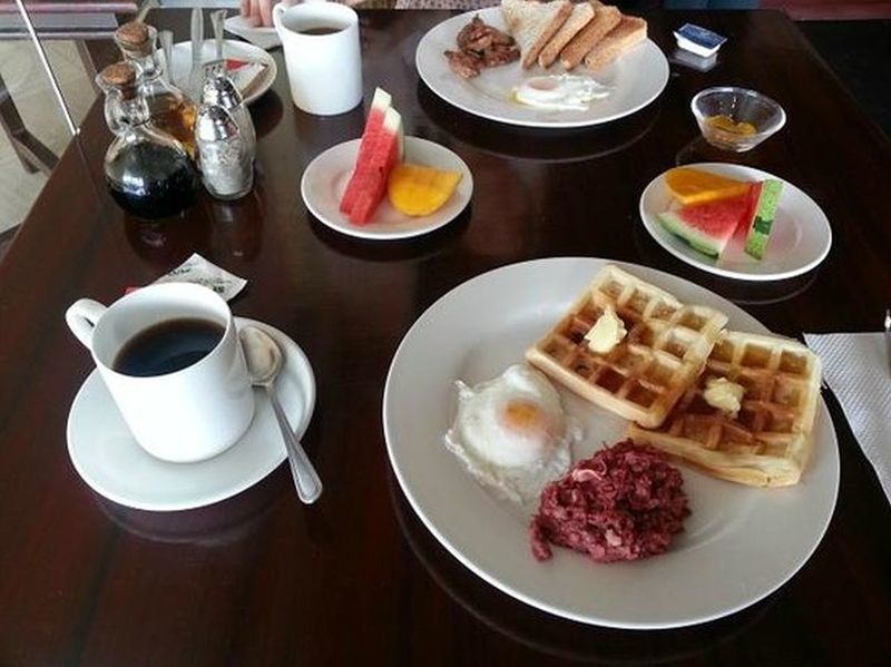 Dulcinea Hotel And Suites Lapu-Lapu City Bagian luar foto