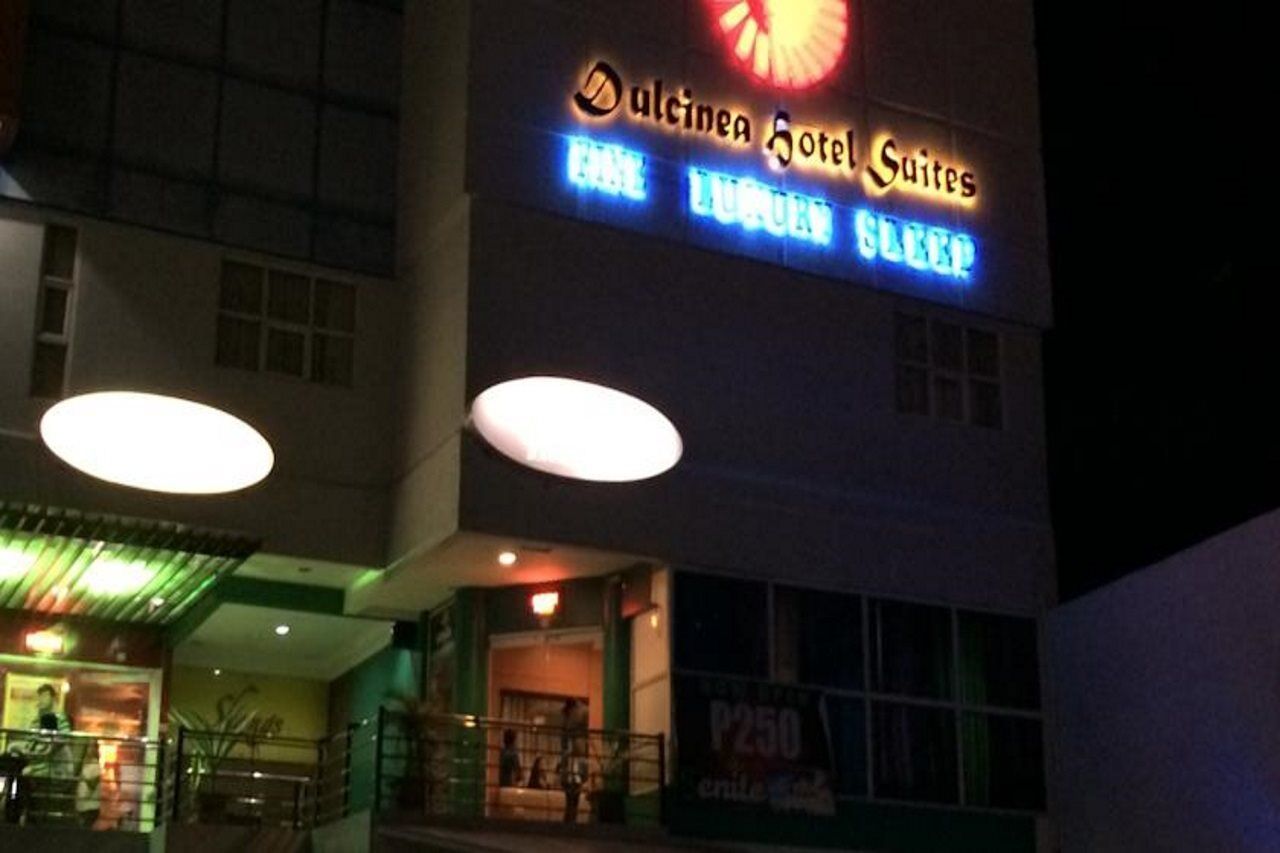 Dulcinea Hotel And Suites Lapu-Lapu City Bagian luar foto